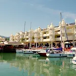 דירה Puerto Marina Waterfront *