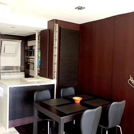 Puerto Marina Waterfront Apartment